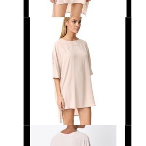 Diane Von Furstenberg Madera dress in rose.